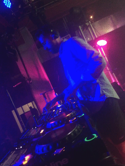 Them Jeans drops it all over MIA #WAYFtour 